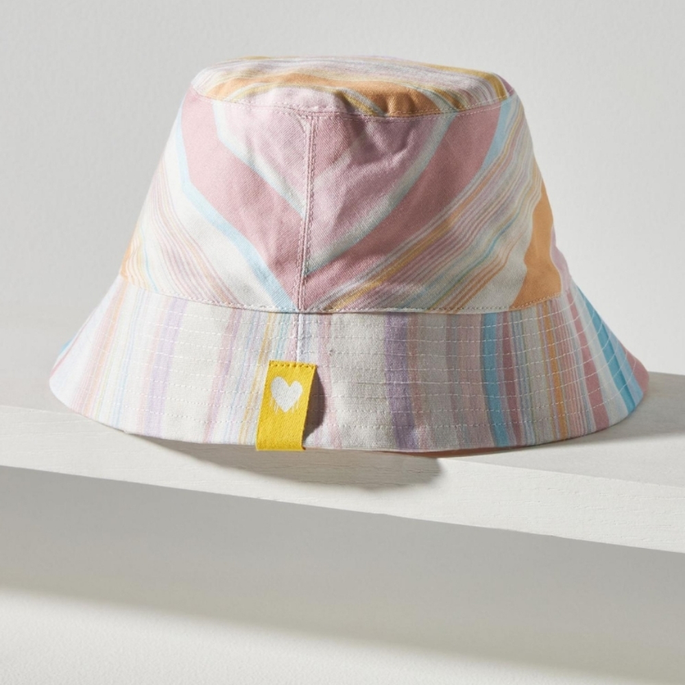 NWT Kerri Rosenthal Mirage Bucket Hat